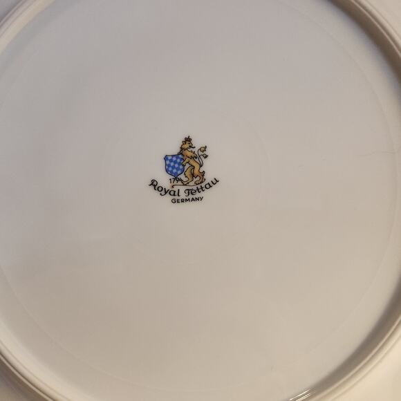 Single Royal Tettau Germany 11" Dinner Plate White Swirl Platinum Trim Porcelain - Picture 4 of 4